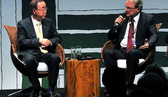 Ban Ki-moon, secretrio geral da ONU, e Marcio Lacerda na Rio+20 (foto: Breno Pataro/divulgao, Mara Vieira, Divulgao)