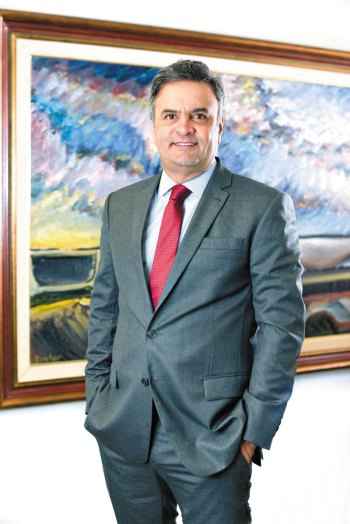 Devoto de São Francisco, Aécio Neves<br> se considera um vencedor e jamais<br> perdeu a fé: