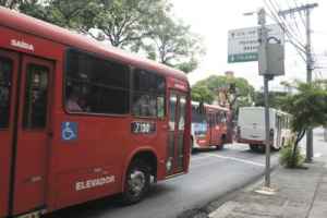 Avenida Amazonas com rua Araguari, no Santo Agostinho: maior número de multas por avanço de semáforo(foto: Eugênio Gurgel/Encontro) Avenida Amazonas com rua Araguari, no Santo Agostinho: maior número de multas por avanço de semáforo(foto: Eugênio Gurgel/Encontro)