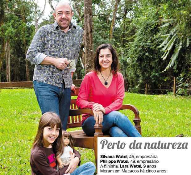A primeira experiência de Silvana com mato tinha sido aos 30 anos, quando saiu do emprego como analista de sistemas e foi gerenciar a pousada de um amigo em Ilha Grande. De lá, foi para a França, onde descobriu a gastronomia e conheceu o marido, Philippe. Já o francês não havia tido nenhuma experiência natureba antes na vida, quando decidiram abrir uma pousada em Morro de São Paulo, na Bahia. A primeira experiência de Silvana com mato tinha sido aos 30 anos, quando saiu do emprego como analista de sistemas e foi gerenciar a pousada de um amigo em Ilha Grande. De lá, foi para a França, onde descobriu a gastronomia e conheceu o marido, Philippe. Já o francês não havia tido nenhuma experiência natureba antes na vida, quando decidiram abrir uma pousada em Morro de São Paulo, na Bahia.