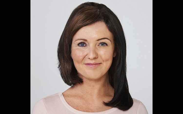 Josie O'Rourke, de 48 anos, e a filha Jodie Clark, de 24(foto: Dailymail.co.uk/Reprodução) Josie O'Rourke, de 48 anos, e a filha Jodie Clark, de 24(foto: Dailymail.co.uk/Reprodução)