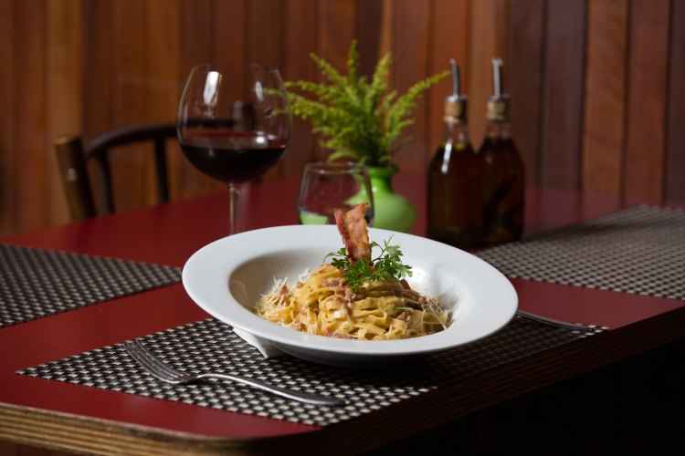 Tagliatelle à carbonara (feito com ovos e pancetta)(foto: Leo Araújo/Encontro) Tagliatelle à carbonara (feito com ovos e pancetta)(foto: Leo Araújo/Encontro)