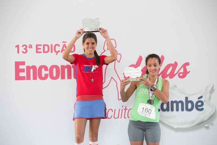 O pódio foi composto por Larissa Marcelle Moreira Quintão, 1º lugar, Fidelande Xavier Oliveira, 2º lugar (não pôde participar da premiação), e Roseli Viana Elias, em 3º(foto: Leo Araújo/Encontro) O pódio foi composto por Larissa Marcelle Moreira Quintão, 1º lugar, Fidelande Xavier Oliveira, 2º lugar (não pôde participar da premiação), e Roseli Viana Elias, em 3º(foto: Leo Araújo/Encontro)
