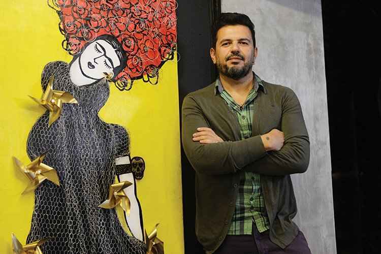 A pintora mexicana é personagem frequente nas obras do artista Rogério Fernandes: A pintora mexicana é personagem frequente nas obras do artista Rogério Fernandes:
