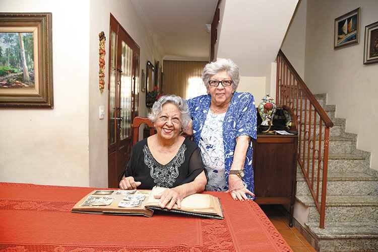 Alcina e Wanda Garcia, antigas moradoras da rua Grão Mogol: Alcina e Wanda Garcia, antigas moradoras da rua Grão Mogol:
