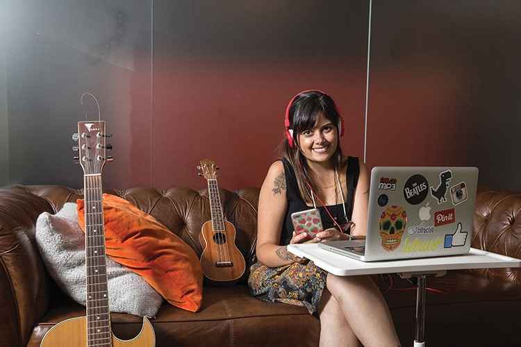 A analista de marketing Lívia Rios: A analista de marketing Lívia Rios: