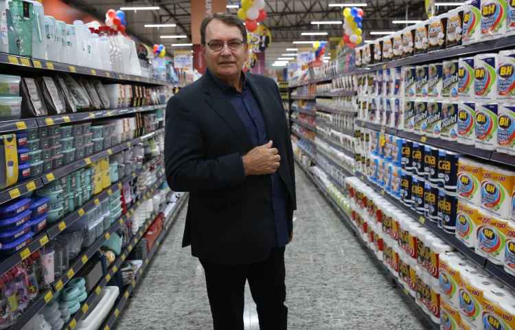 Supermercados BH abre 2º loja em menos de 15 dias