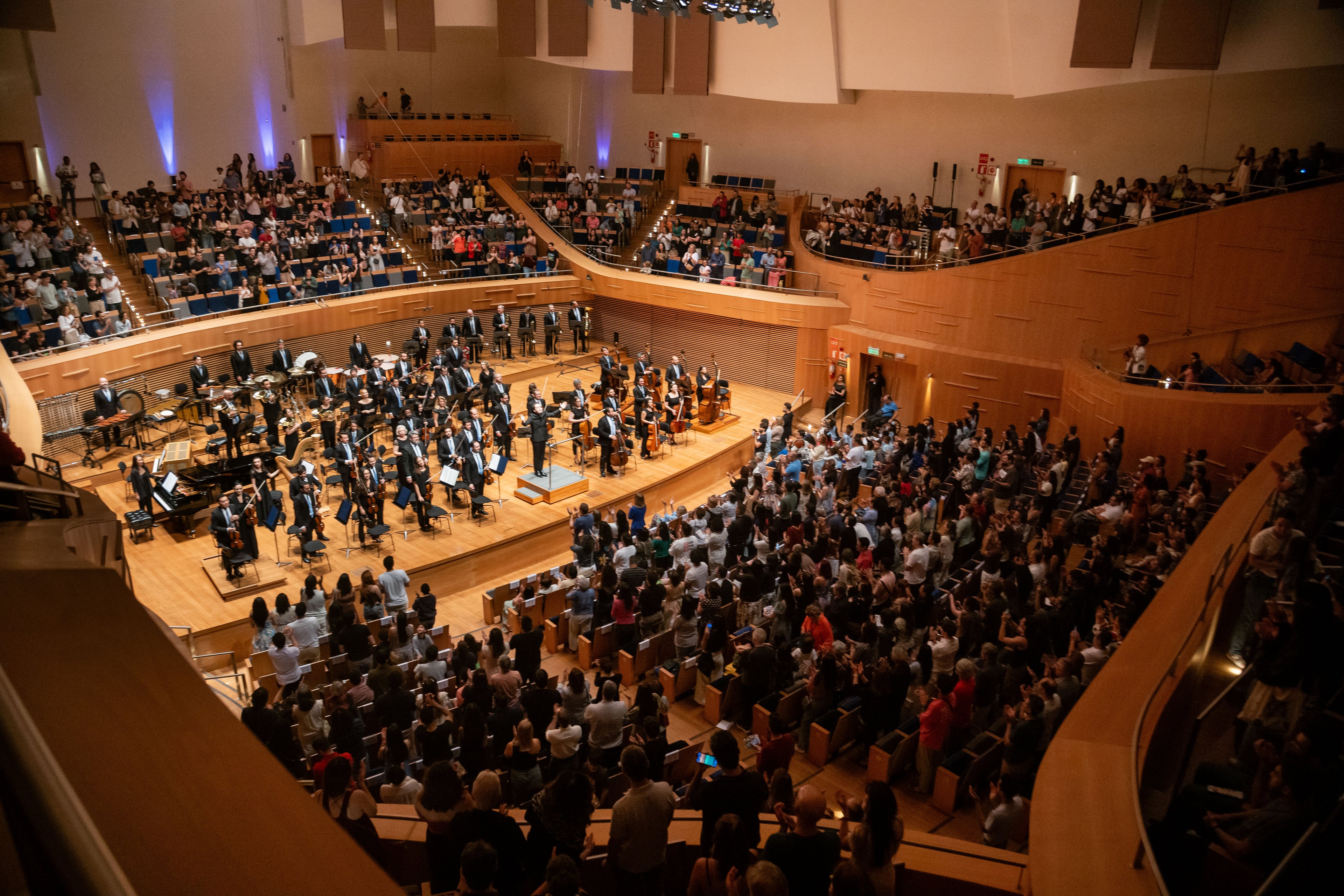 Filarmônica destaca violinos e violas em concerto gratuito - Atualidades